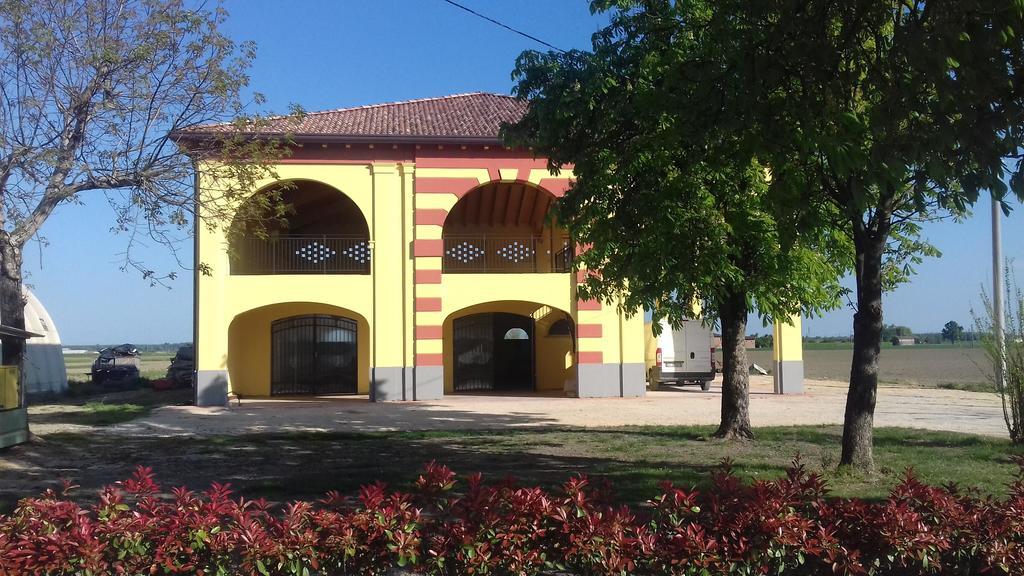 Corte Galvana Cento  Kültér fotó
